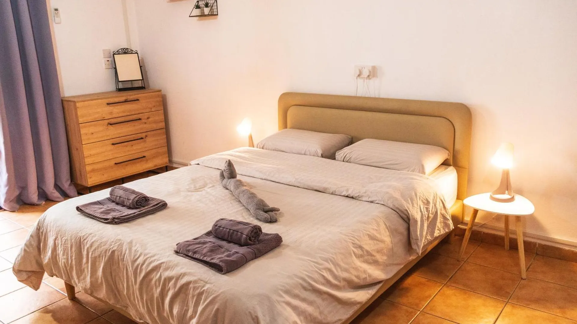 Hostel Nissus Urban Agia Napa Zypern